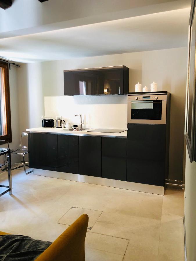 Suite Dream On The River Венеция Экстерьер фото
