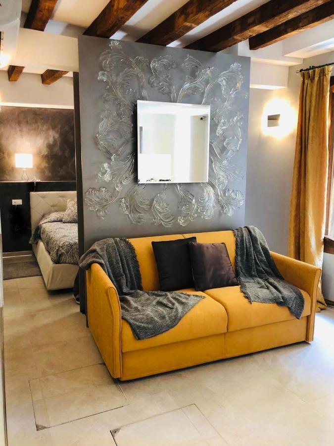 Suite Dream On The River Венеция Экстерьер фото